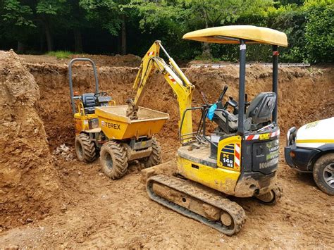 brandon hire mini digger|mini digger hire with man.